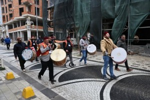 Geleneksel Ramazan Davulcuları Kortej Eşliğinde Yürüdü